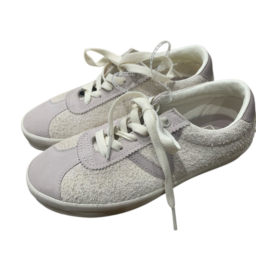 New Women's Vans sport low cream and lavender size 5